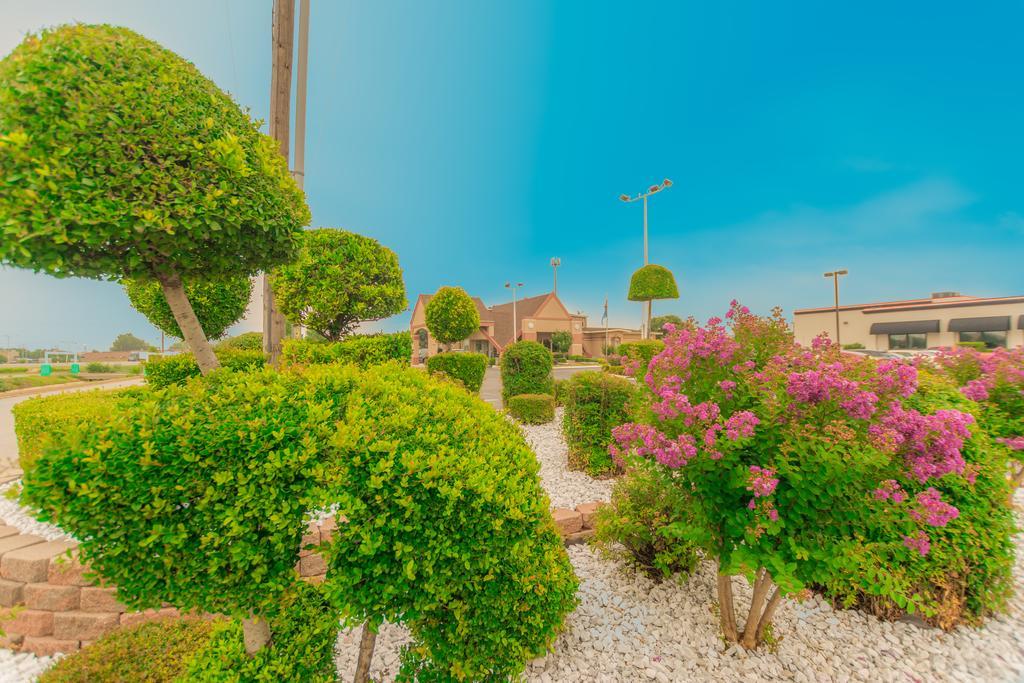 Howard Johnson By Wyndham Oklahoma City Okc Airport, Fairgrounds, I40 Экстерьер фото