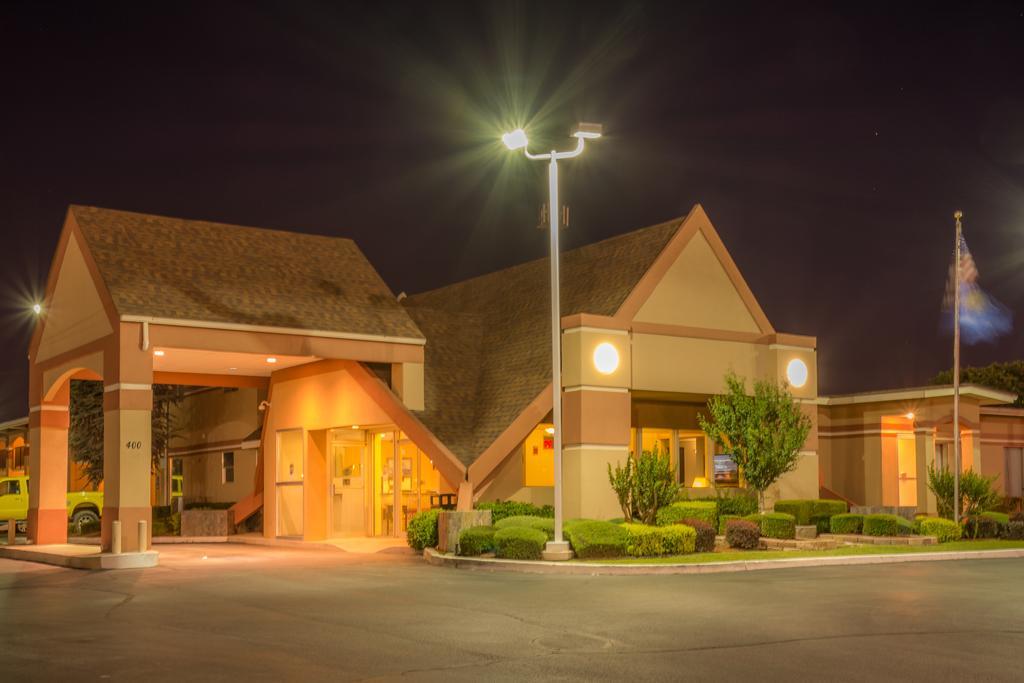 Howard Johnson By Wyndham Oklahoma City Okc Airport, Fairgrounds, I40 Экстерьер фото
