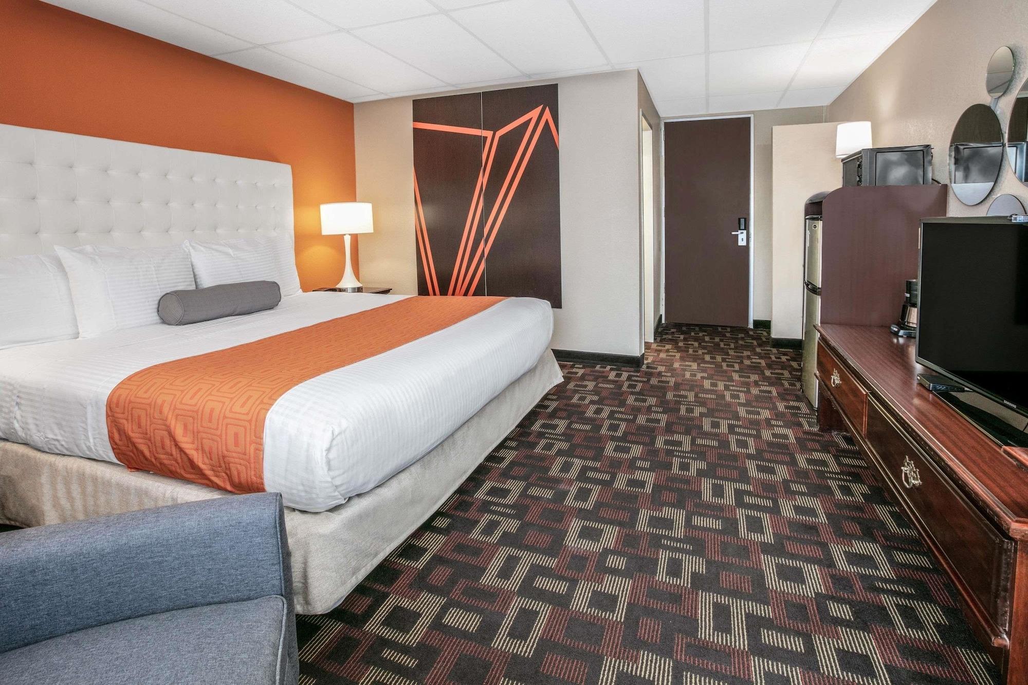 Howard Johnson By Wyndham Oklahoma City Okc Airport, Fairgrounds, I40 Экстерьер фото
